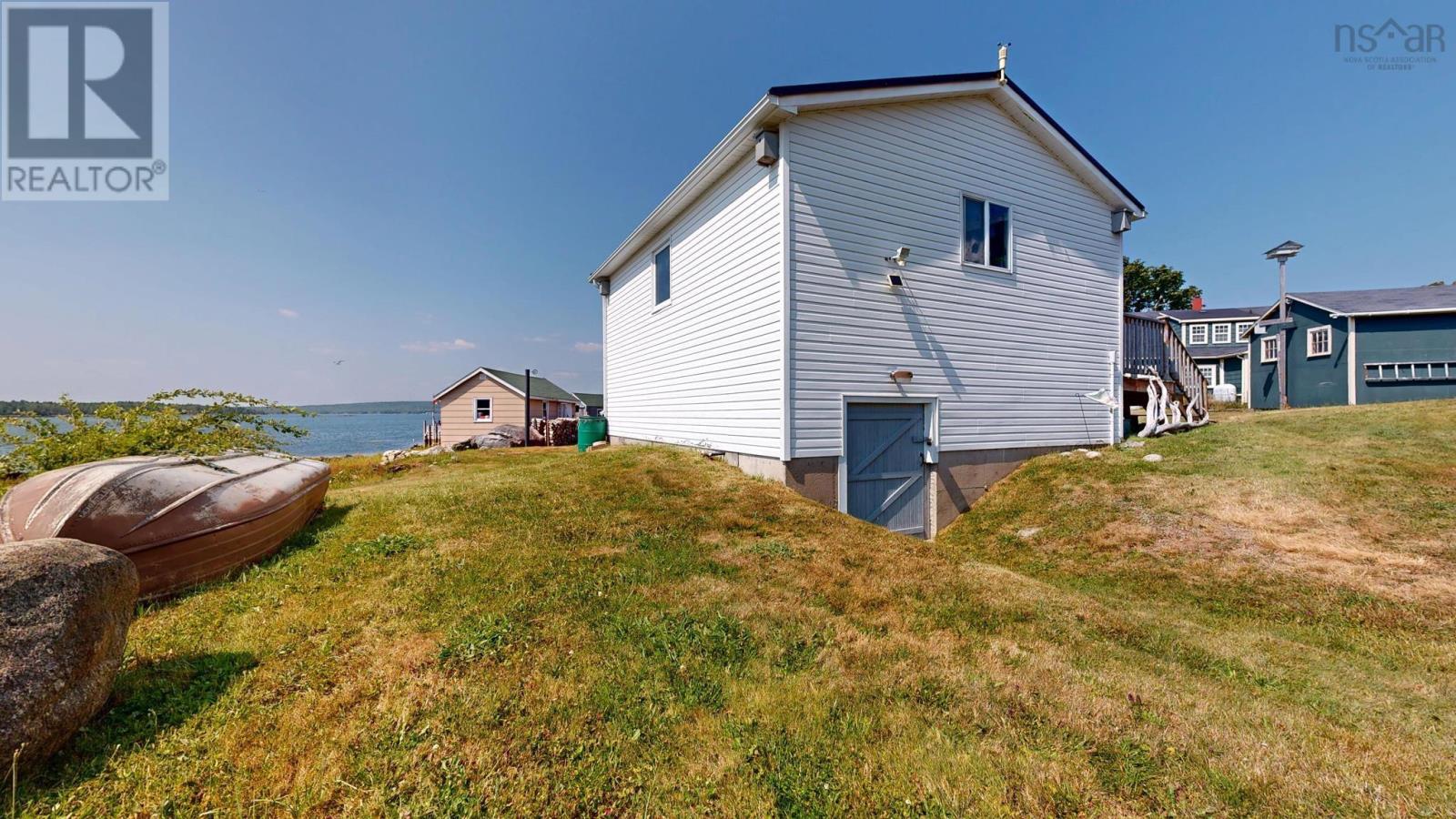 31 Medway Street, Port Medway, Nova Scotia  B0J 2T0 - Photo 11 - 202520716
