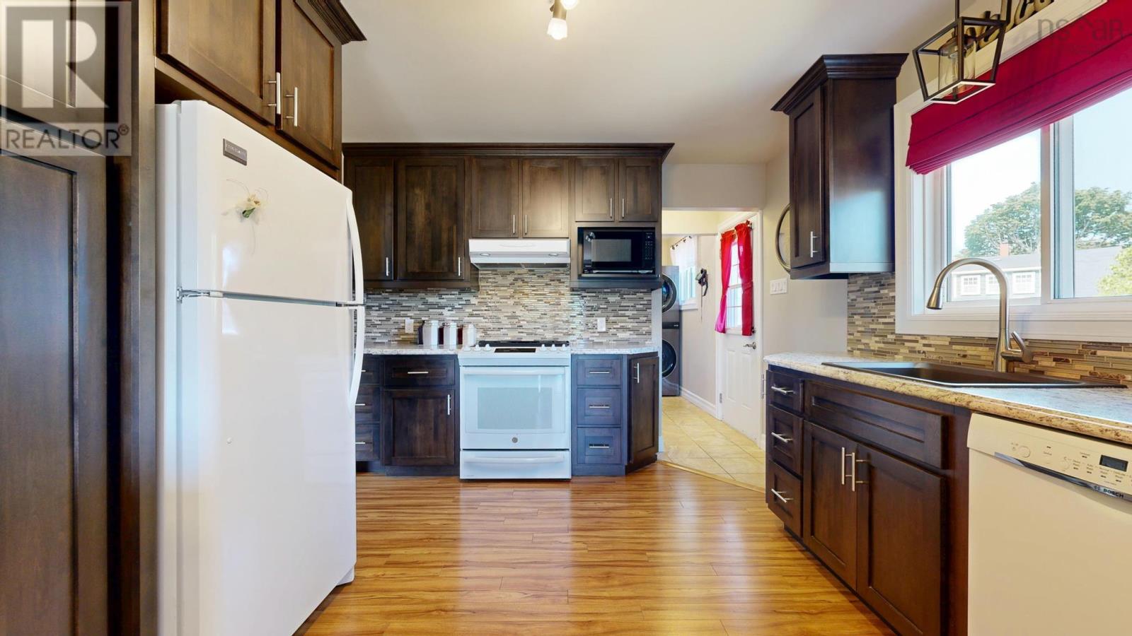 31 Medway Street, Port Medway, Nova Scotia  B0J 2T0 - Photo 20 - 202520716