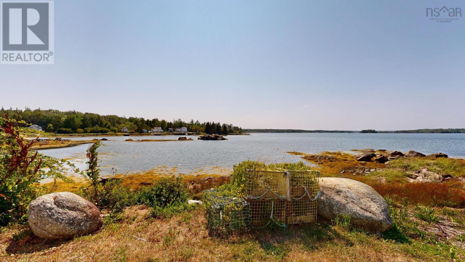 31 Medway Street, Port Medway, Nova Scotia  B0J 2T0 - Photo 9 - 202520716