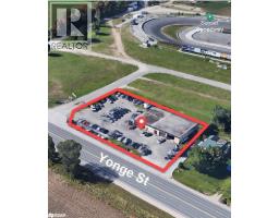 6938 YONGE Street, Innisfil, Ontario
