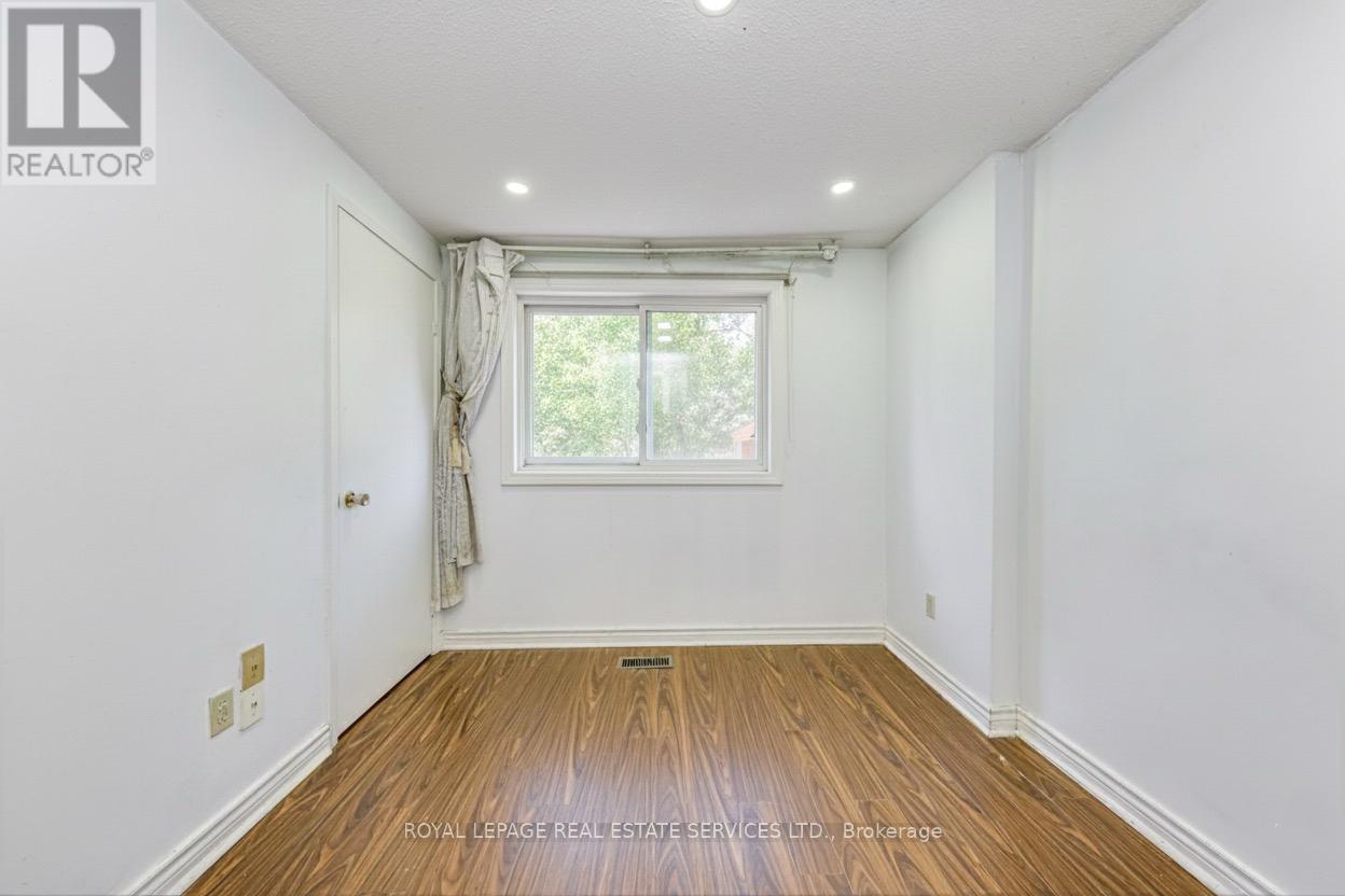 66 Banting Crescent, Brampton, Ontario L6Y 2K9 - Photo 23 - W12614844