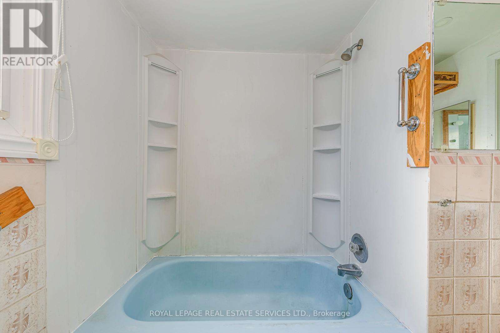 66 Banting Crescent, Brampton, Ontario L6Y 2K9 - Photo 25 - W12614844