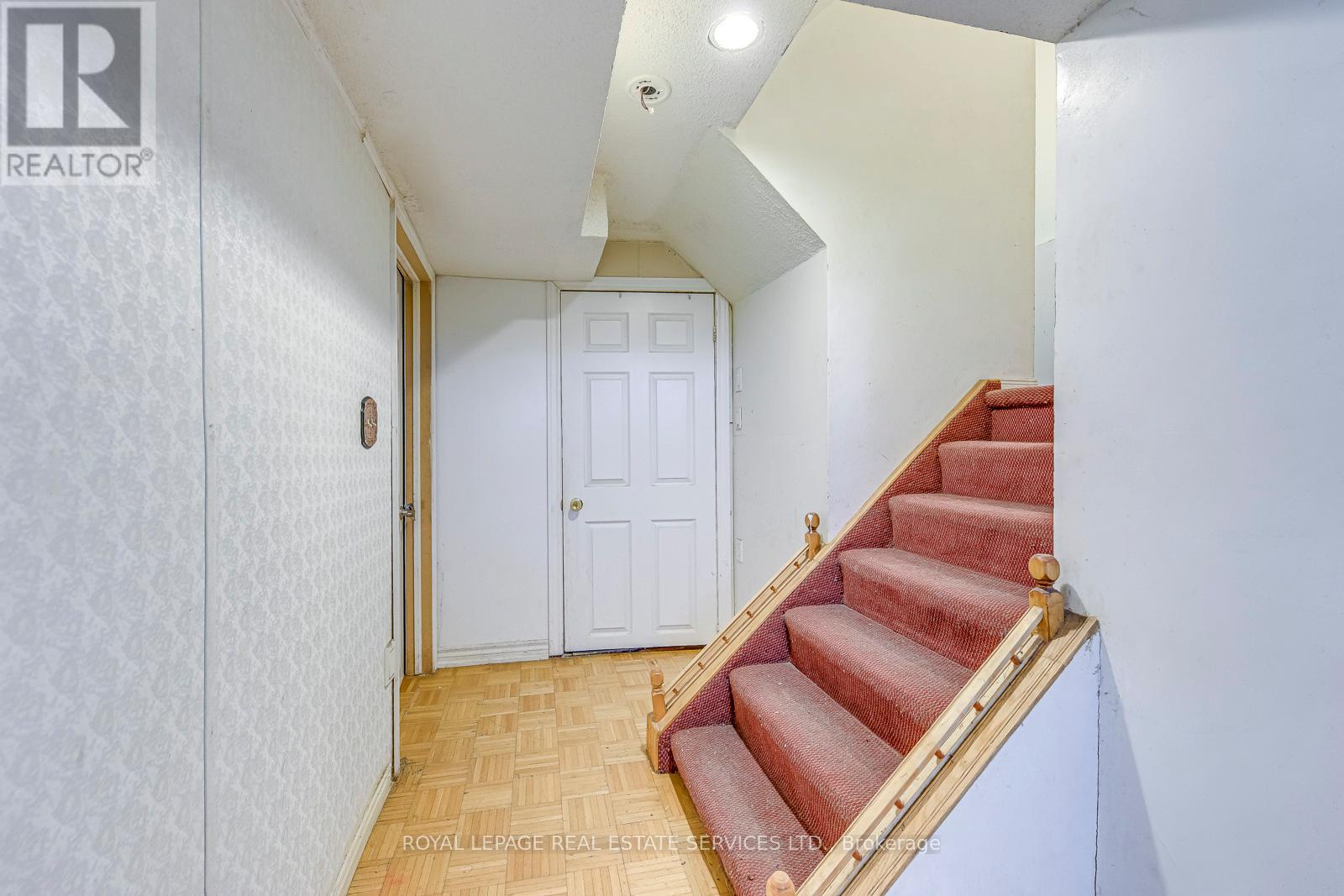 66 Banting Crescent, Brampton, Ontario L6Y 2K9 - Photo 26 - W12614844