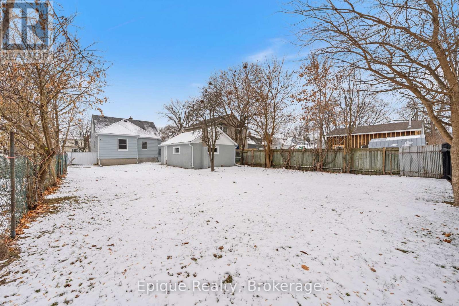 690 Rosedale Avenue, Sarnia, Ontario N7V 1Z7 - Photo 19 - X12614838