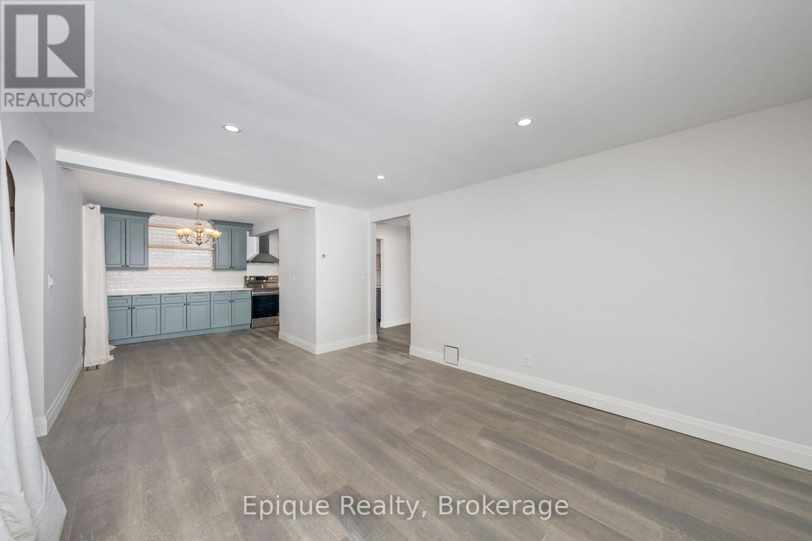 690 Rosedale Avenue, Sarnia, Ontario N7V 1Z7 - Photo 27 - X12614838