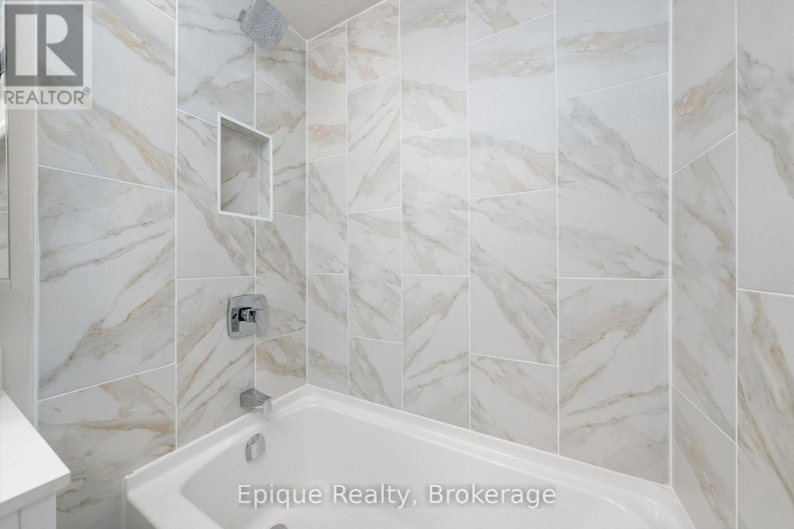 690 Rosedale Avenue, Sarnia, Ontario N7V 1Z7 - Photo 35 - X12614838