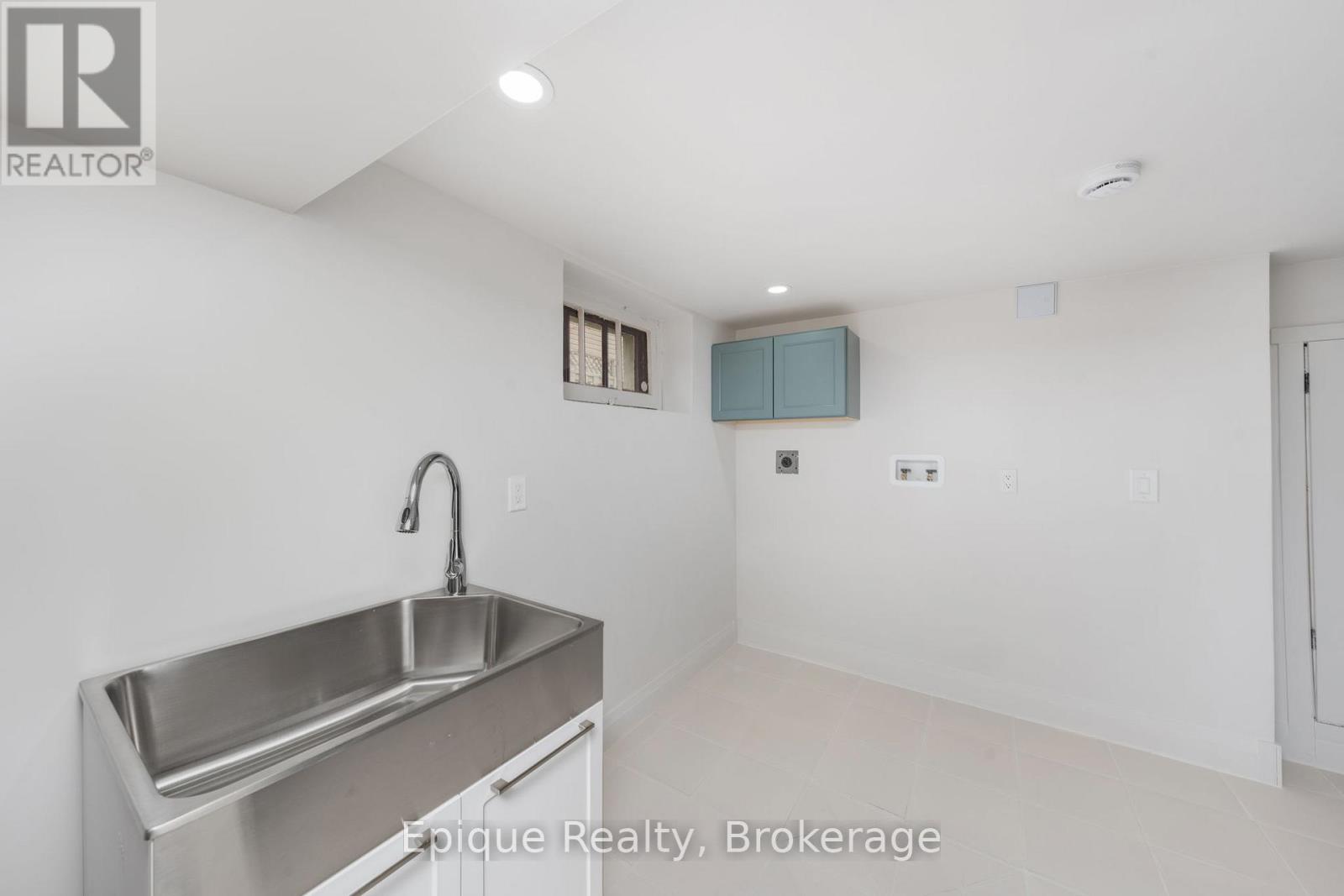 690 Rosedale Avenue, Sarnia, Ontario N7V 1Z7 - Photo 43 - X12614838