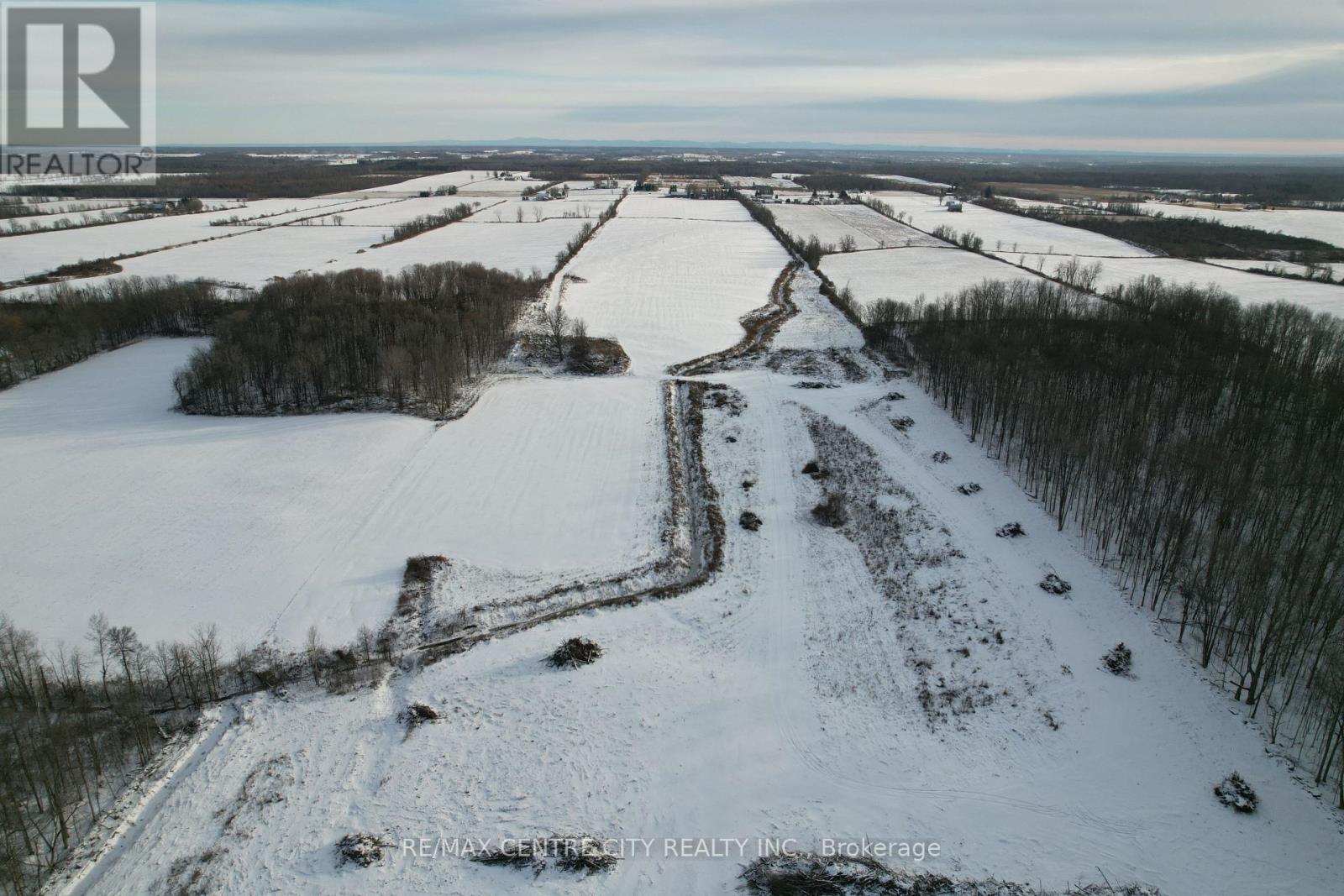 20615 Lochiel Road, North Glengarry, Ontario  K0C 1A0 - Photo 17 - X12614918