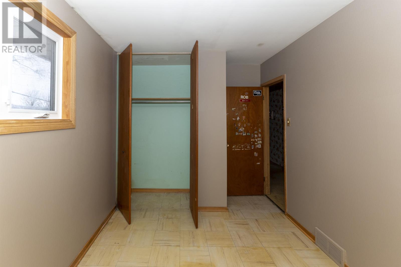 423 Churchill Dr W, Thunder Bay, Ontario  P7C 1V8 - Photo 8 - TB253638