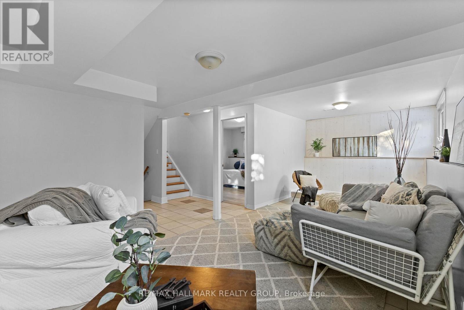 2155 Monson Crescent, Ottawa, Ontario  K1J 6A7 - Photo 22 - X12614868