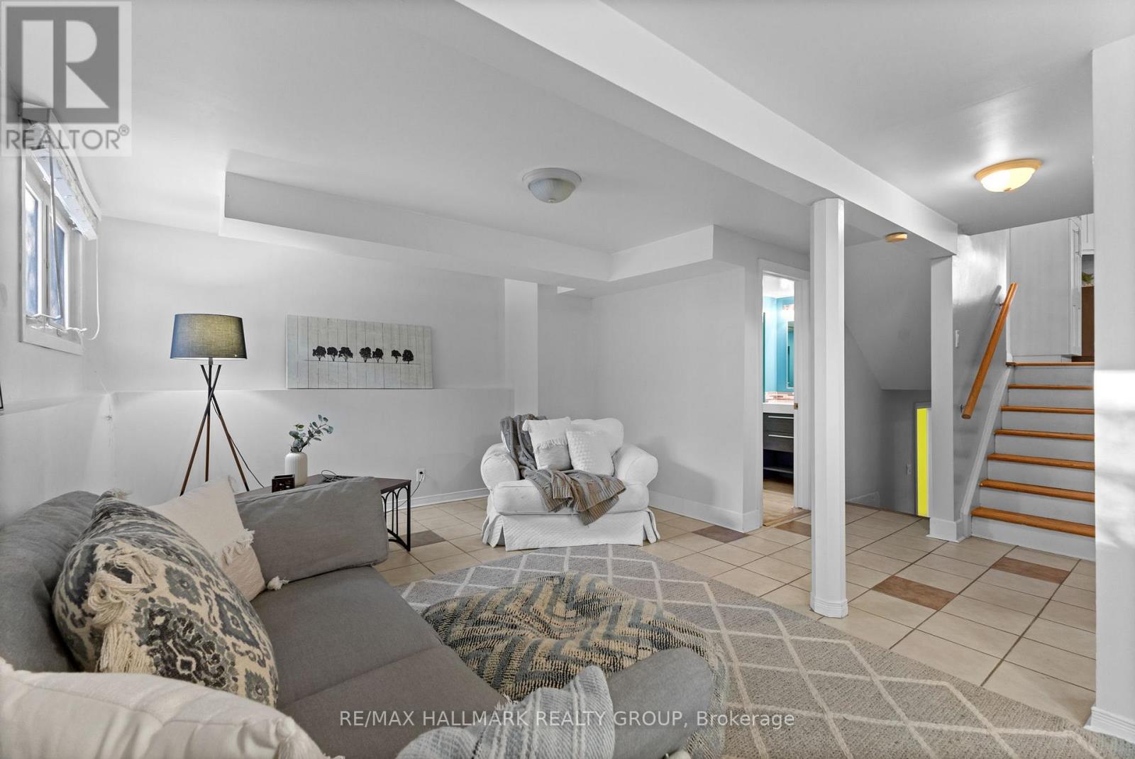 2155 Monson Crescent, Ottawa, Ontario  K1J 6A7 - Photo 24 - X12614868