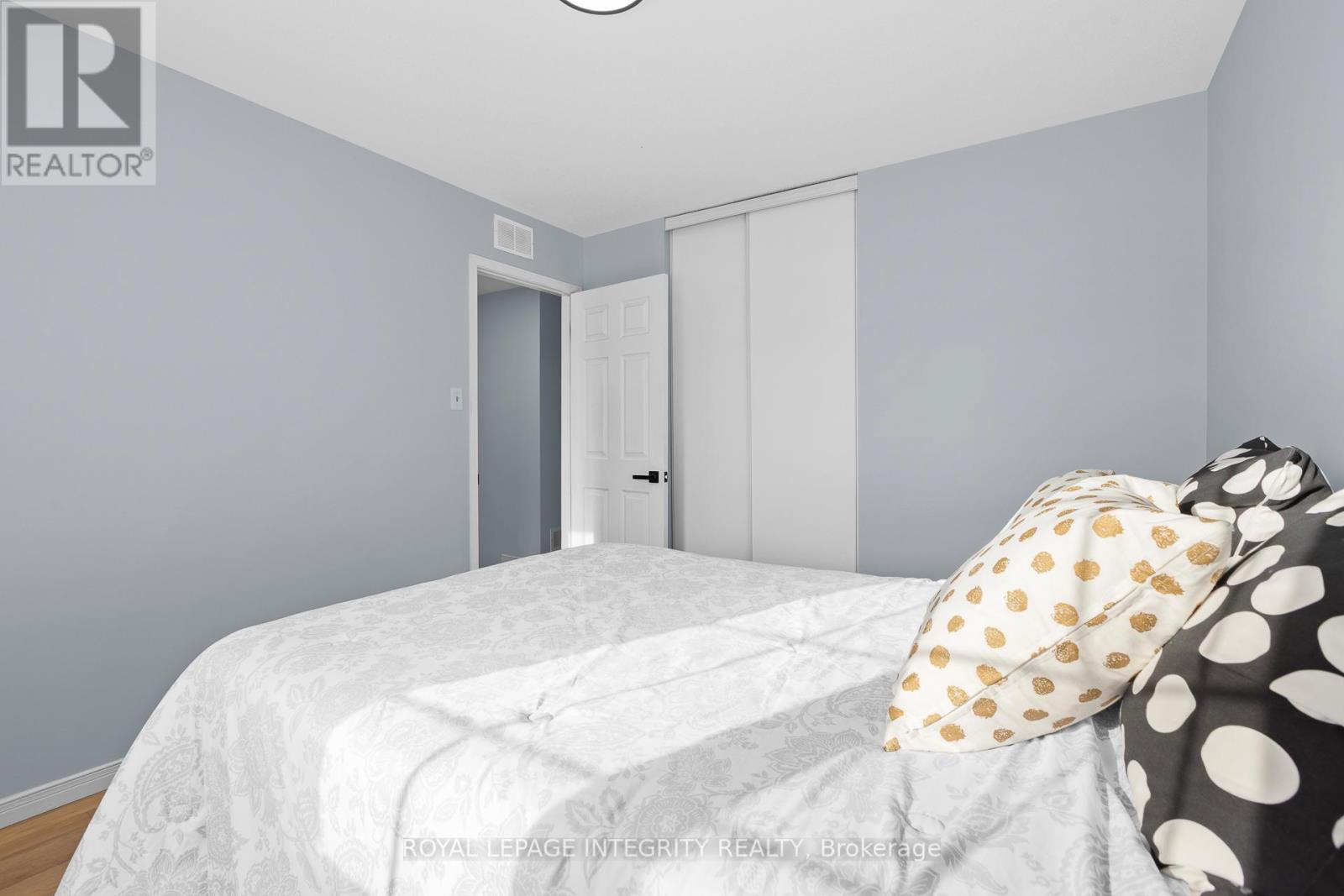 11 Royal Field Crescent, Ottawa, Ontario  K2J 4G1 - Photo 28 - X12614878