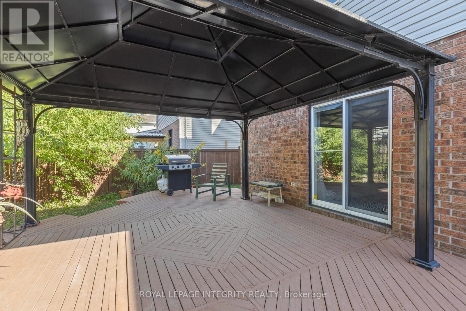 11 Royal Field Crescent, Ottawa, Ontario  K2J 4G1 - Photo 39 - X12614878