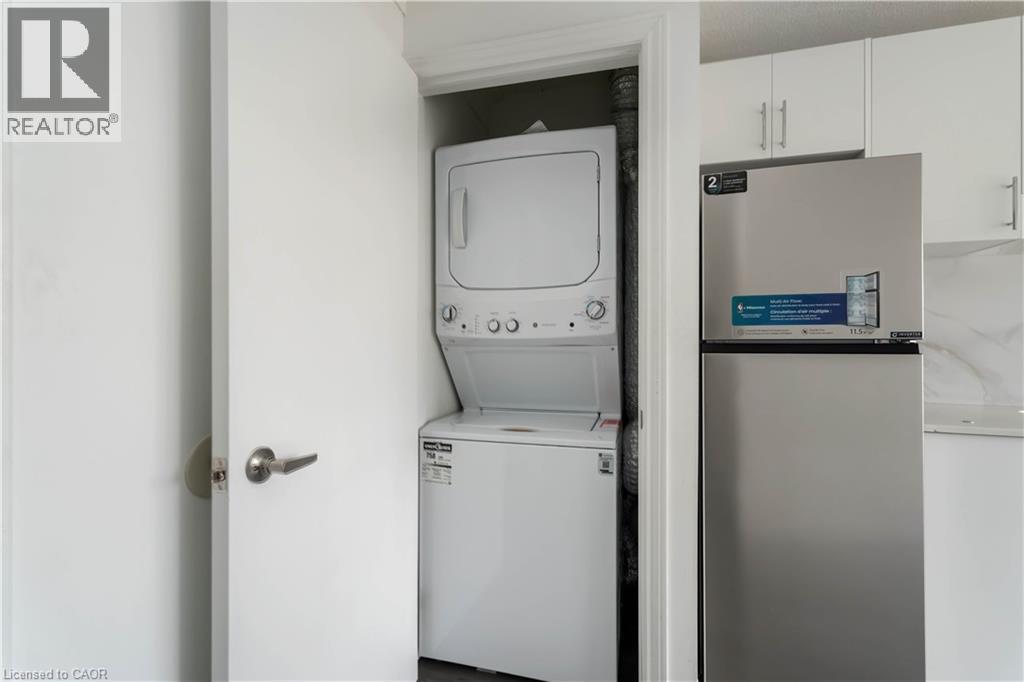 43 Norwich Road Unit# 1, Stoney Creek, Ontario  L8E 1Z7 - Photo 14 - 40793076