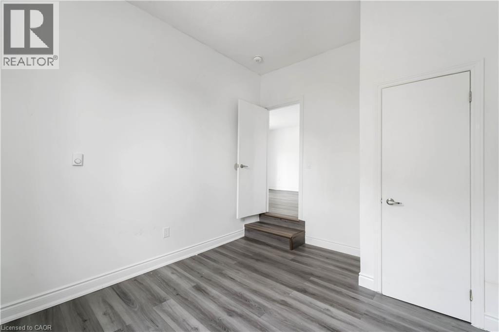 43 Norwich Road Unit# 1, Stoney Creek, Ontario  L8E 1Z7 - Photo 18 - 40793076