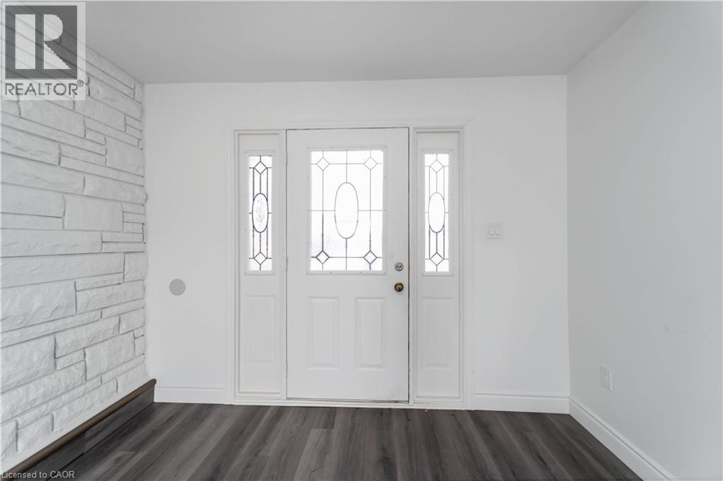 43 Norwich Road Unit# 1, Stoney Creek, Ontario  L8E 1Z7 - Photo 5 - 40793076