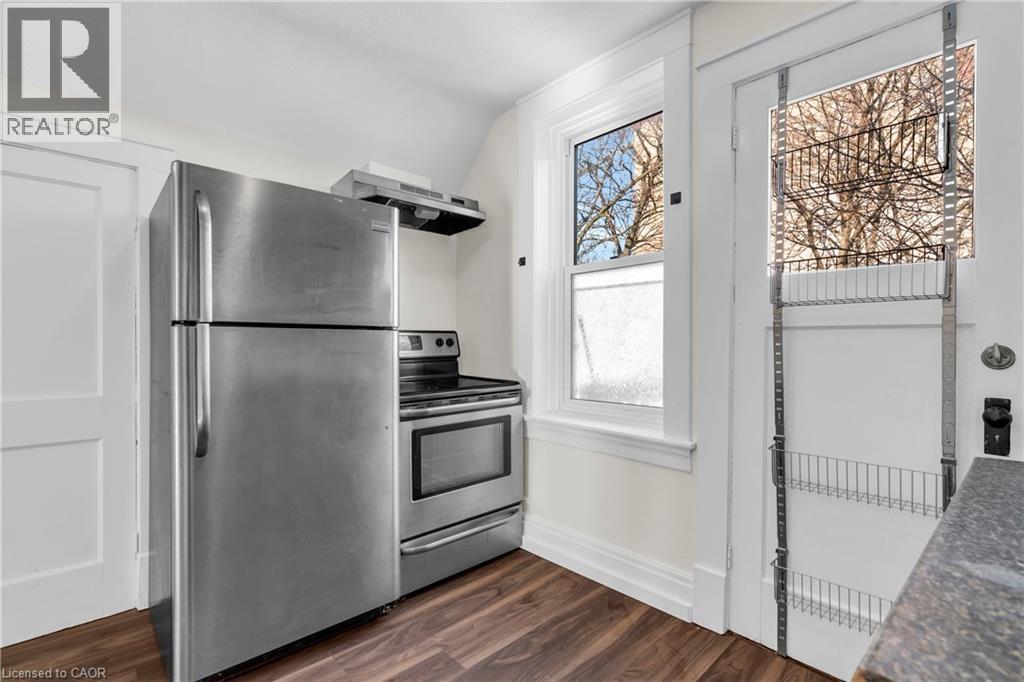 98 Church Street Unit# D (Upper), Kitchener, Ontario  N2G 2S2 - Photo 14 - 40793050