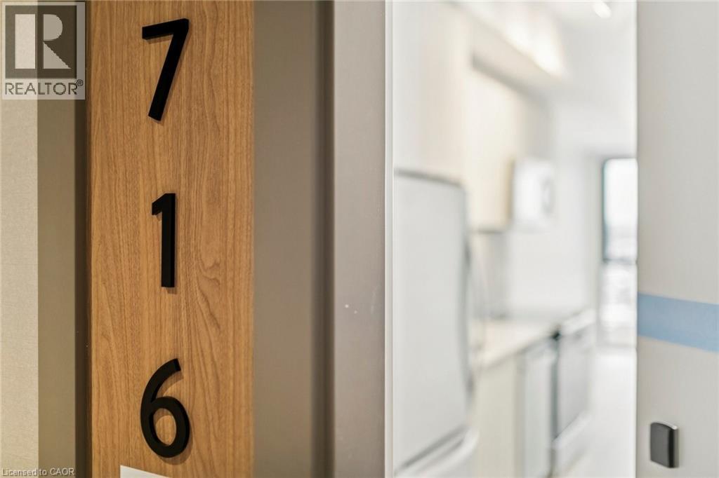 720 Whitlock Avenue Unit# 716, Milton, Ontario  L9E 2B5 - Photo 3 - 40791138