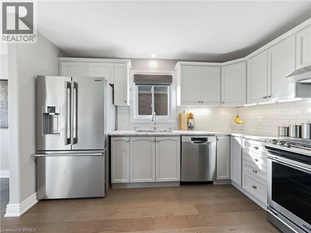 25 Bradbury Crescent, Paris, Ontario  N3L 4E1 - Photo 12 - 40785388