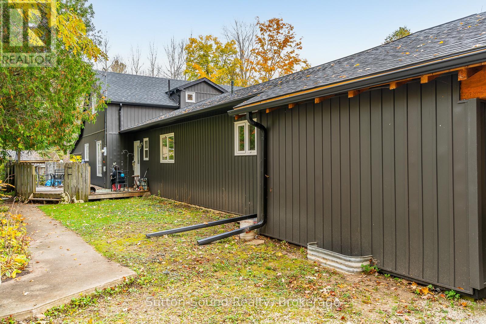 12 Parkside Avenue, South Bruce Peninsula, Ontario  N0H 2T0 - Photo 12 - X12614858