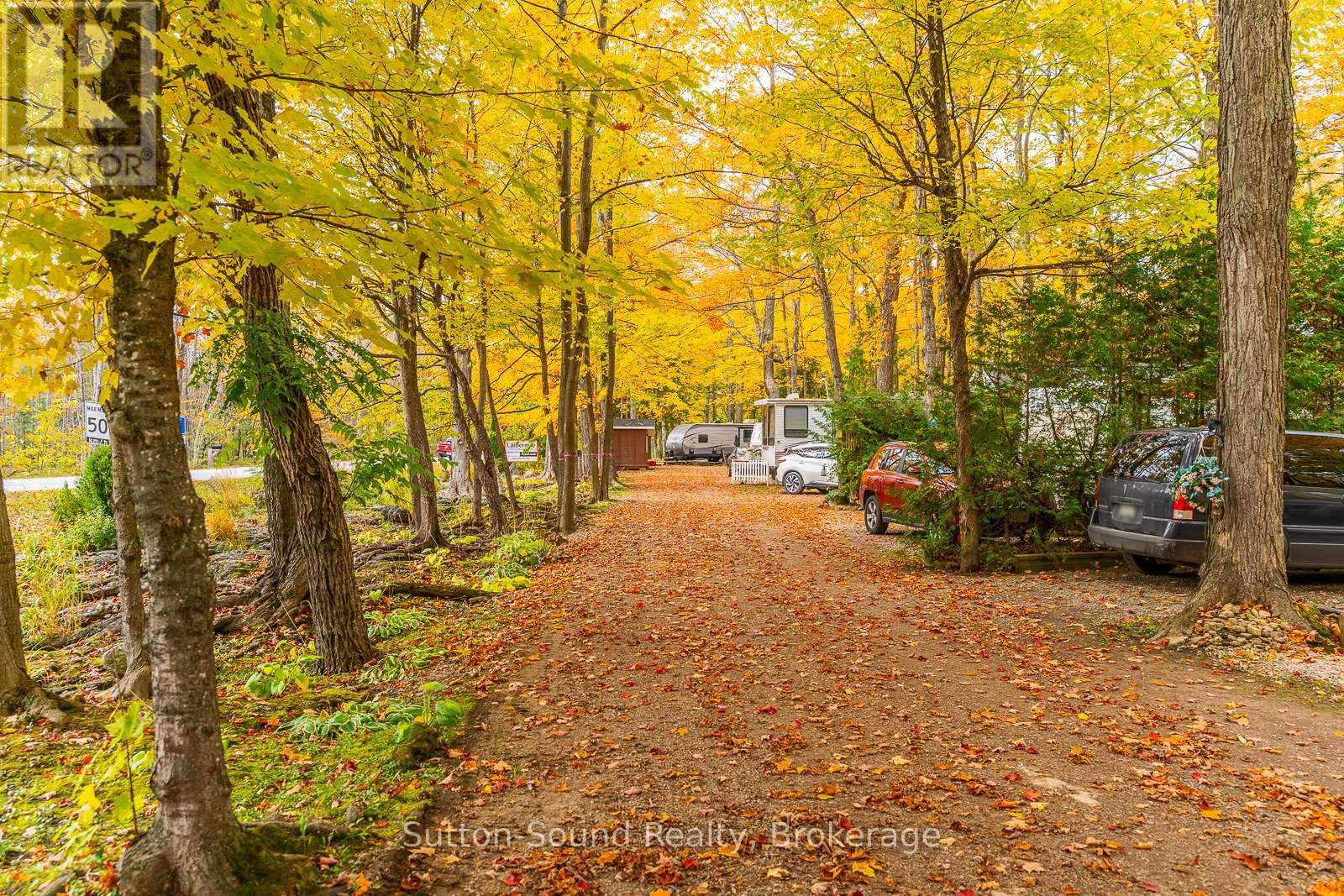 12 Parkside Avenue, South Bruce Peninsula, Ontario  N0H 2T0 - Photo 32 - X12614858