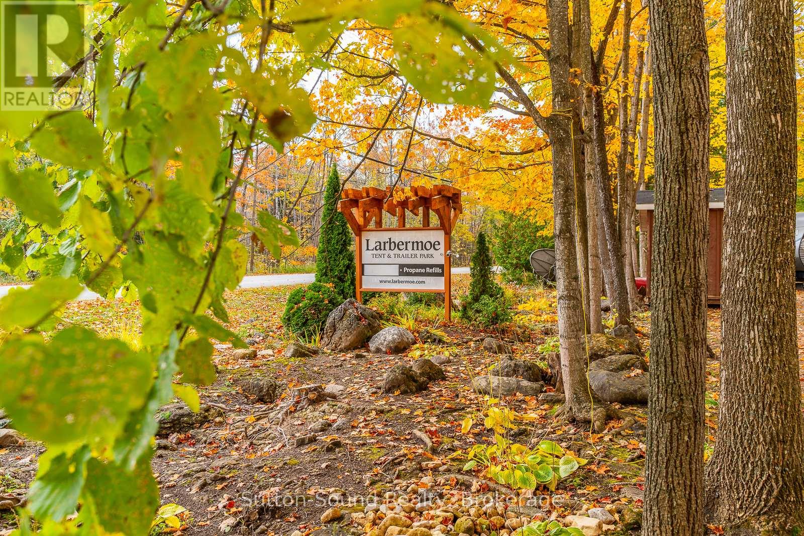 12 Parkside Avenue, South Bruce Peninsula, Ontario  N0H 2T0 - Photo 33 - X12614858