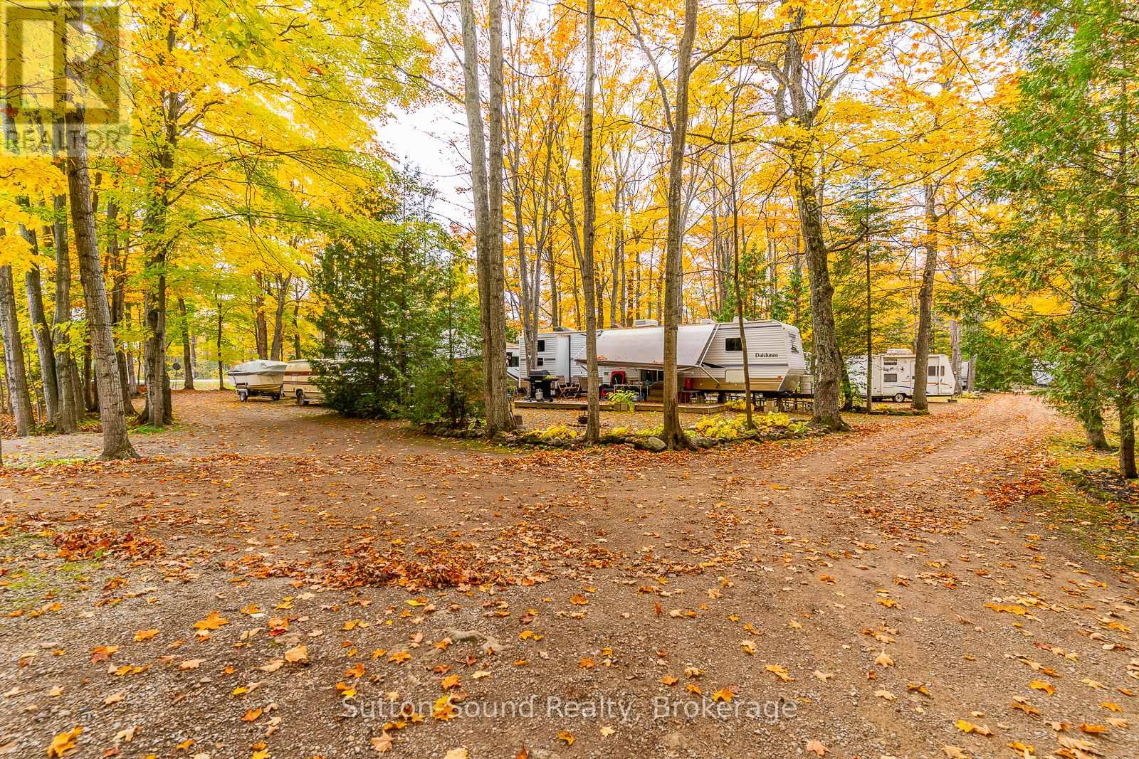 12 Parkside Avenue, South Bruce Peninsula, Ontario  N0H 2T0 - Photo 37 - X12614858