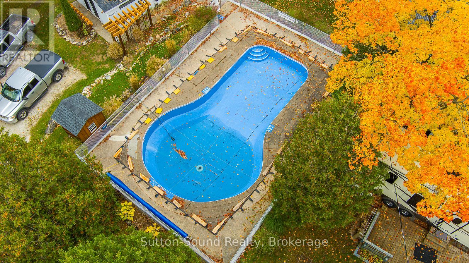 12 Parkside Avenue, South Bruce Peninsula, Ontario  N0H 2T0 - Photo 42 - X12614858