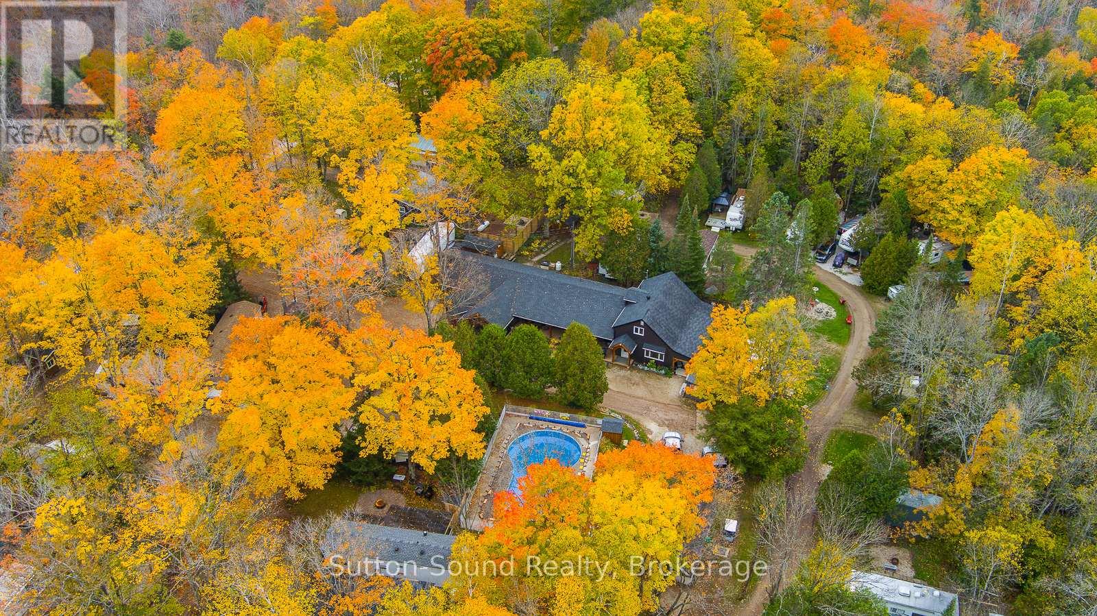 12 Parkside Avenue, South Bruce Peninsula, Ontario  N0H 2T0 - Photo 43 - X12614858