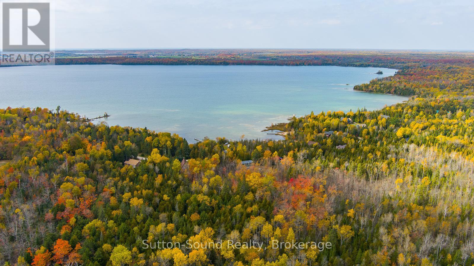 12 Parkside Avenue, South Bruce Peninsula, Ontario  N0H 2T0 - Photo 47 - X12614858