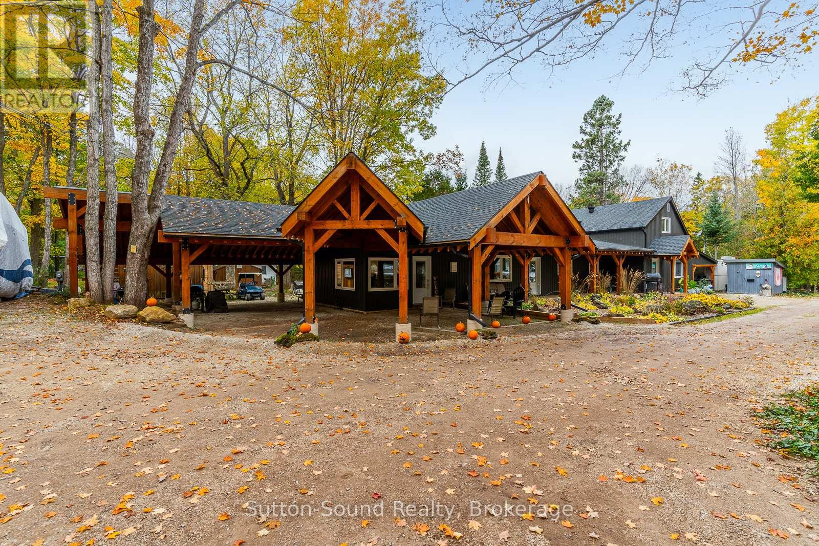 12 Parkside Avenue, South Bruce Peninsula, Ontario  N0H 2T0 - Photo 5 - X12614858