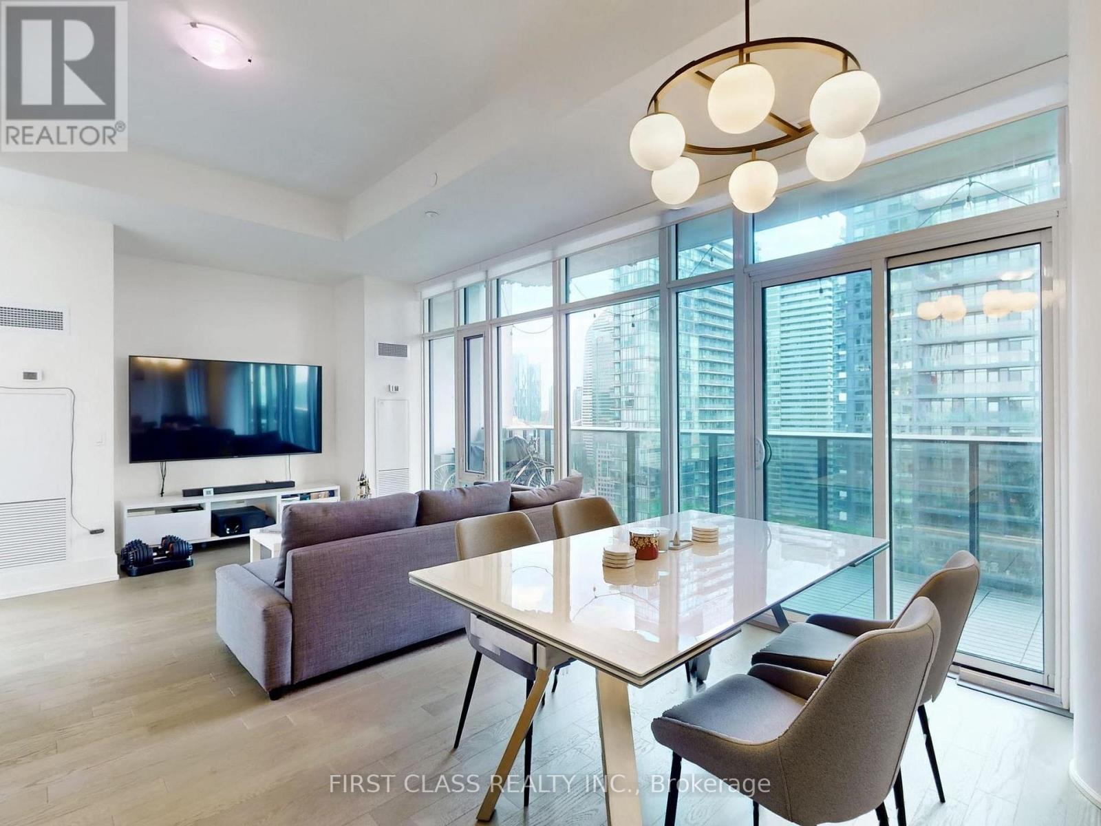 Lph1 - 330 Richmond Street W, Toronto, Ontario  M5V 0M4 - Photo 2 - C12614880