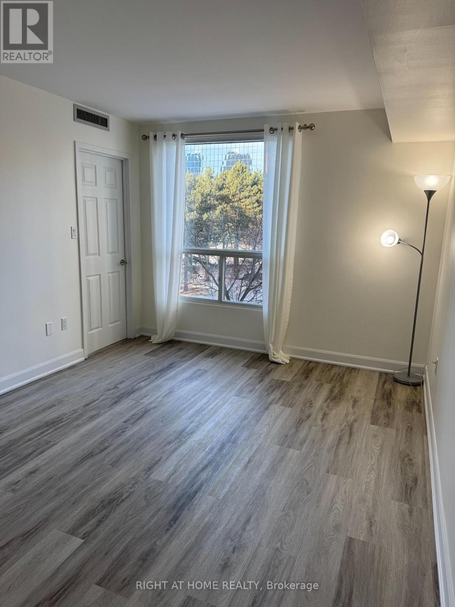 306 - 5 Concorde Place, Toronto, Ontario  M3C 3M8 - Photo 17 - C12614888