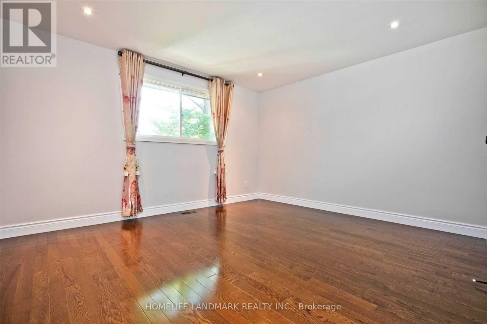 17 Caravan Drive, Toronto, Ontario  M3B 1M9 - Photo 19 - C12614894