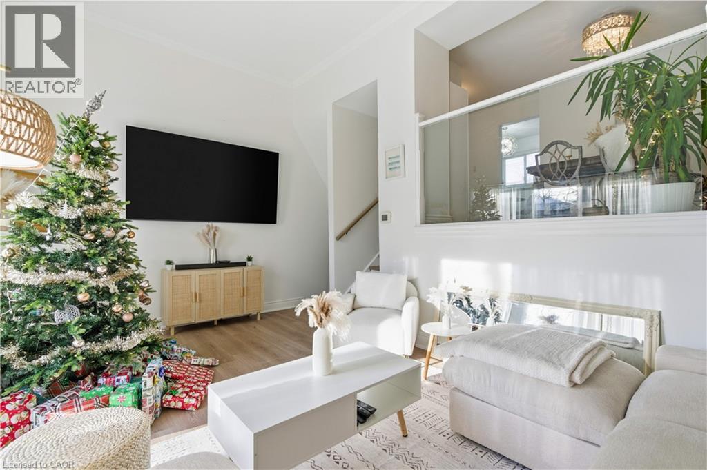 11 Harrisford Street Unit# 65, Hamilton, Ontario  L8K 6L7 - Photo 10 - 40793159