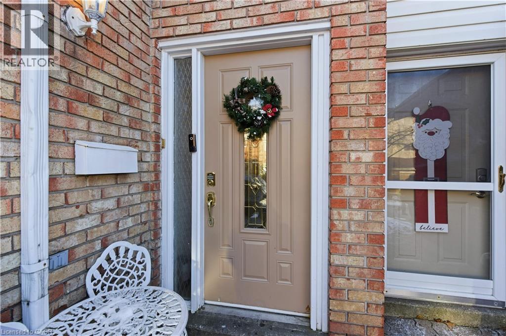 11 Harrisford Street Unit# 65, Hamilton, Ontario  L8K 6L7 - Photo 3 - 40793159