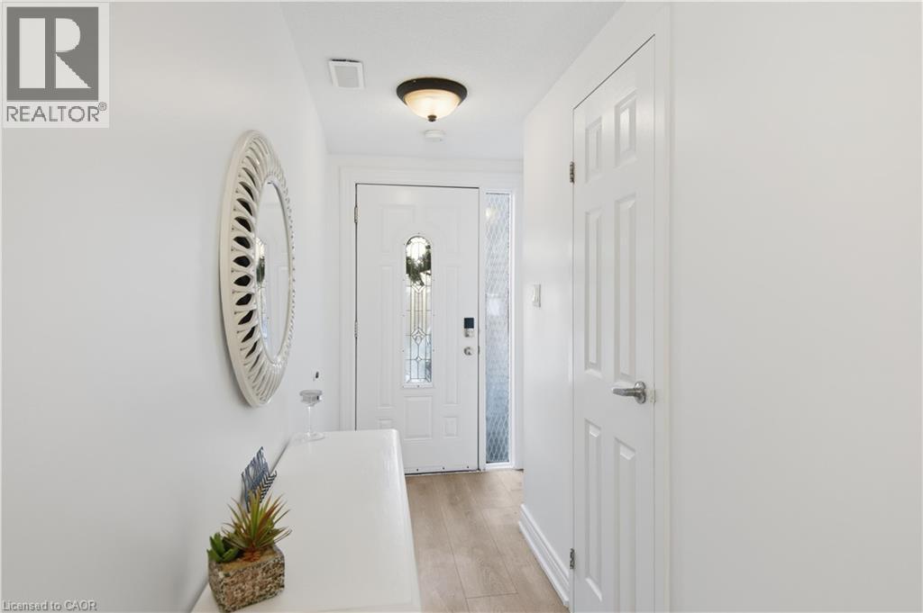 11 Harrisford Street Unit# 65, Hamilton, Ontario  L8K 6L7 - Photo 6 - 40793159