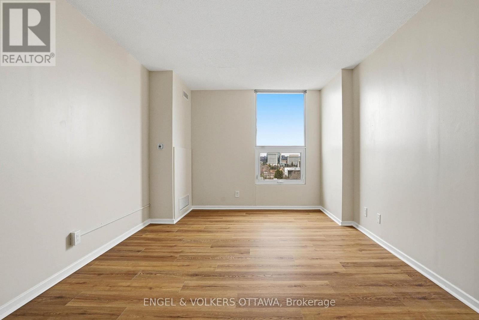 1215 - 2951 Riverside Drive, Ottawa, Ontario  K1V 8W6 - Photo 23 - X12593330