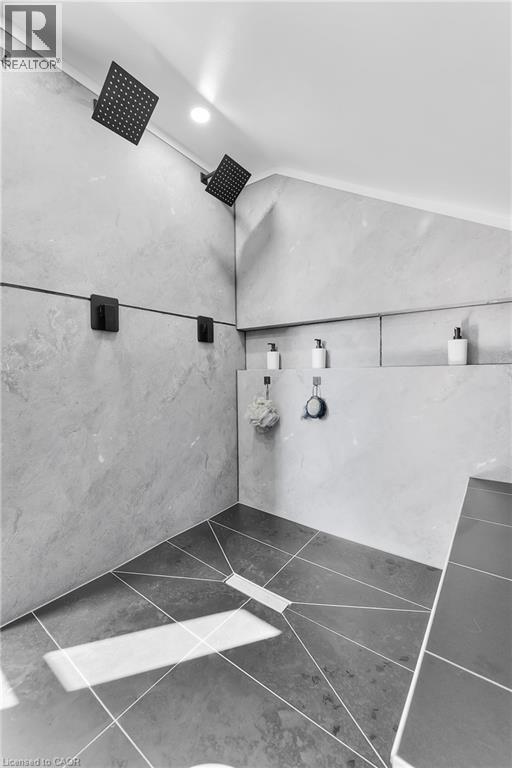 249 Wallace Avenue S, Welland, Ontario  L3B 1R7 - Photo 18 - 40793133