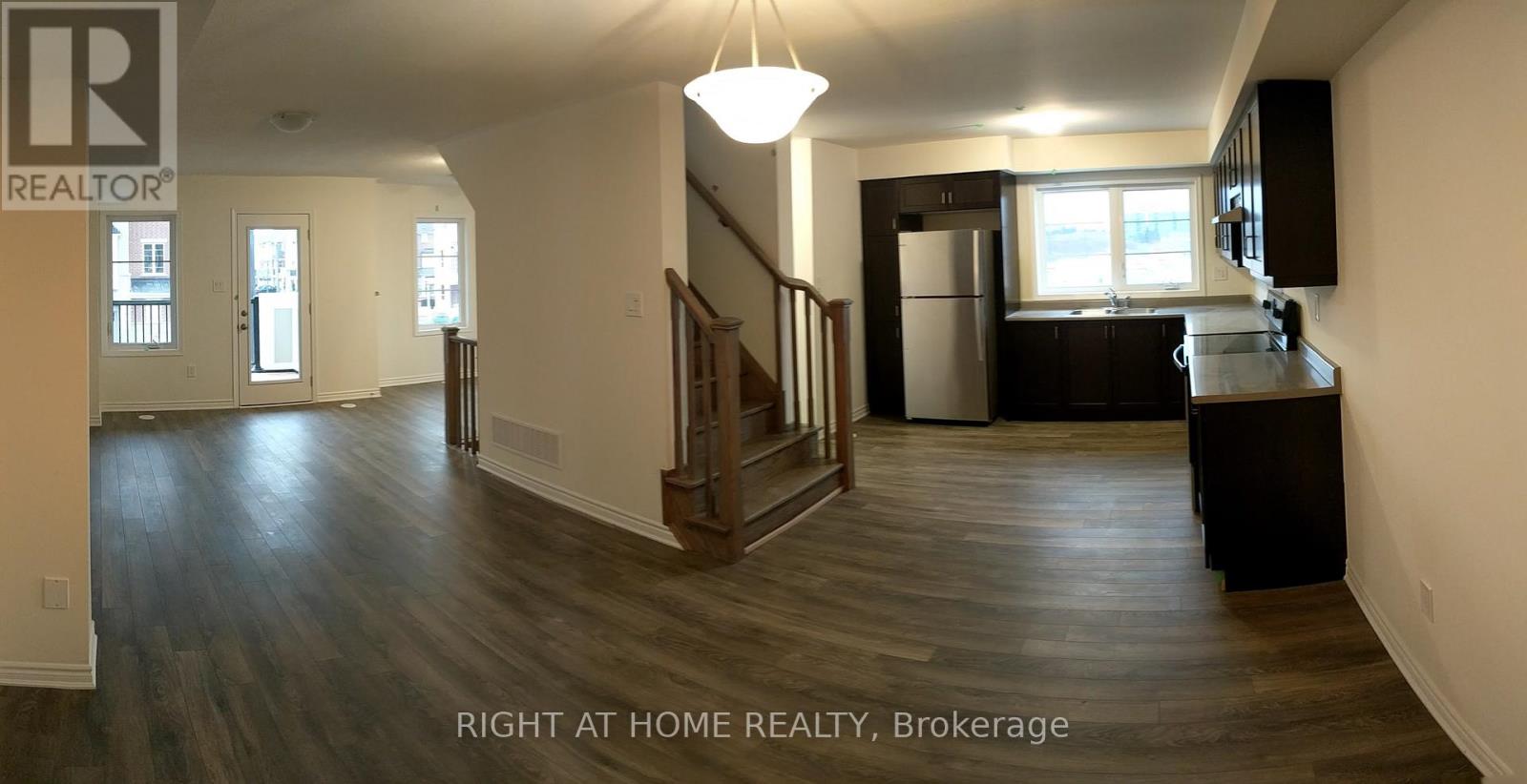 103 Howe Avenue, Toronto, Ontario  M1L 0J4 - Photo 4 - E12614822