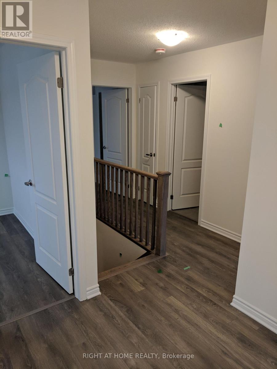 103 Howe Avenue, Toronto, Ontario  M1L 0J4 - Photo 14 - E12614822