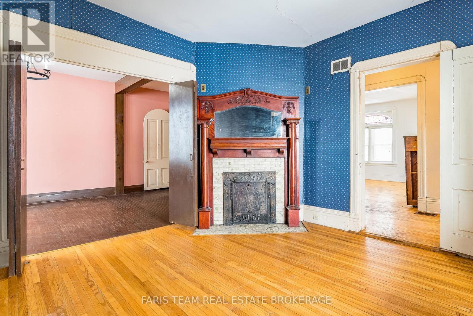 170 Kempenfelt Drive, Barrie (North Shore), Ontario  L4M 1C2 - Photo 12 - S12614874