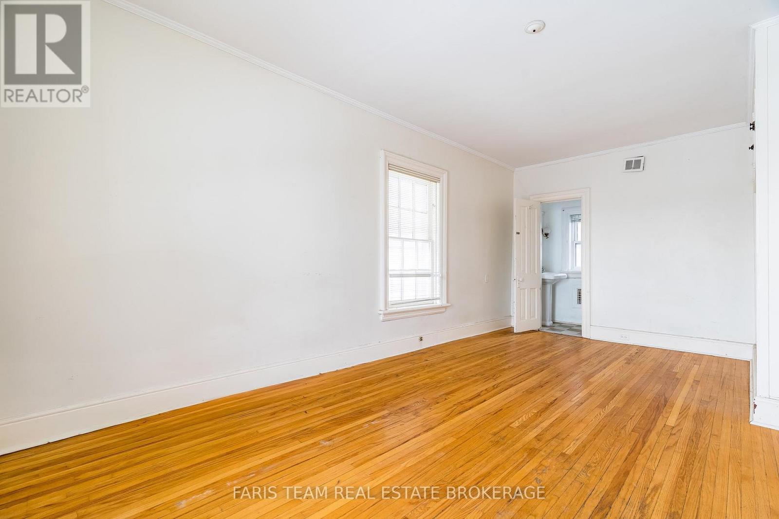 170 Kempenfelt Drive, Barrie (North Shore), Ontario  L4M 1C2 - Photo 21 - S12614874