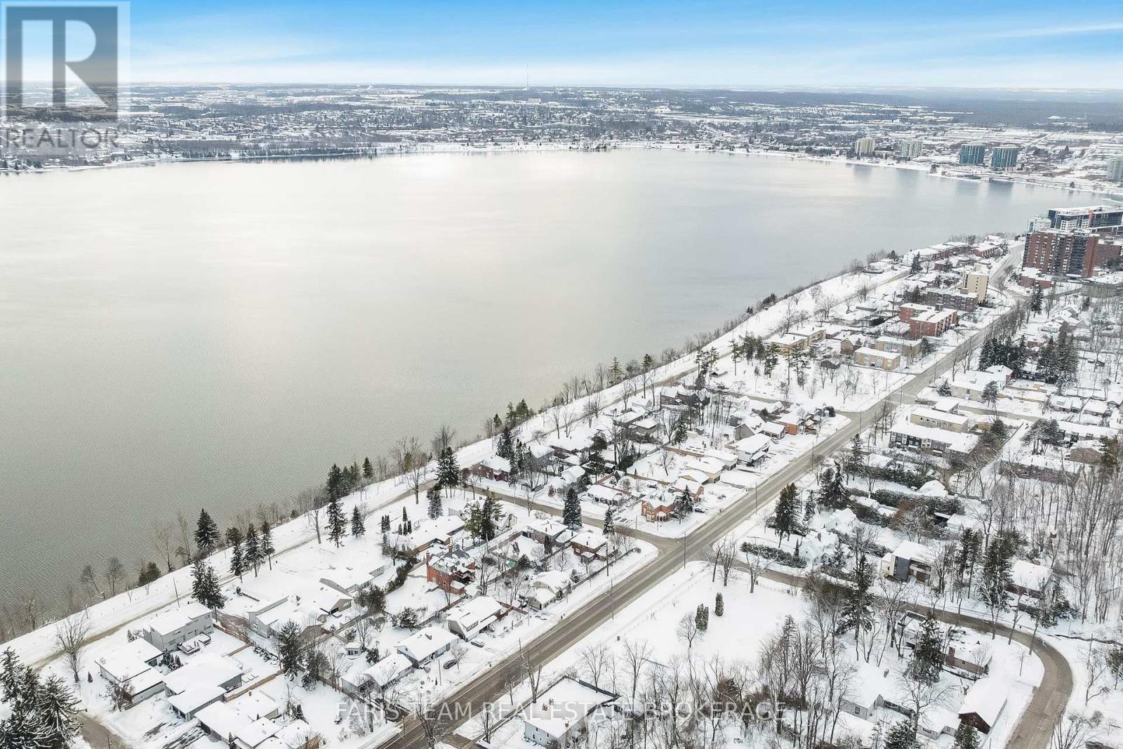 170 Kempenfelt Drive, Barrie (North Shore), Ontario  L4M 1C2 - Photo 41 - S12614874