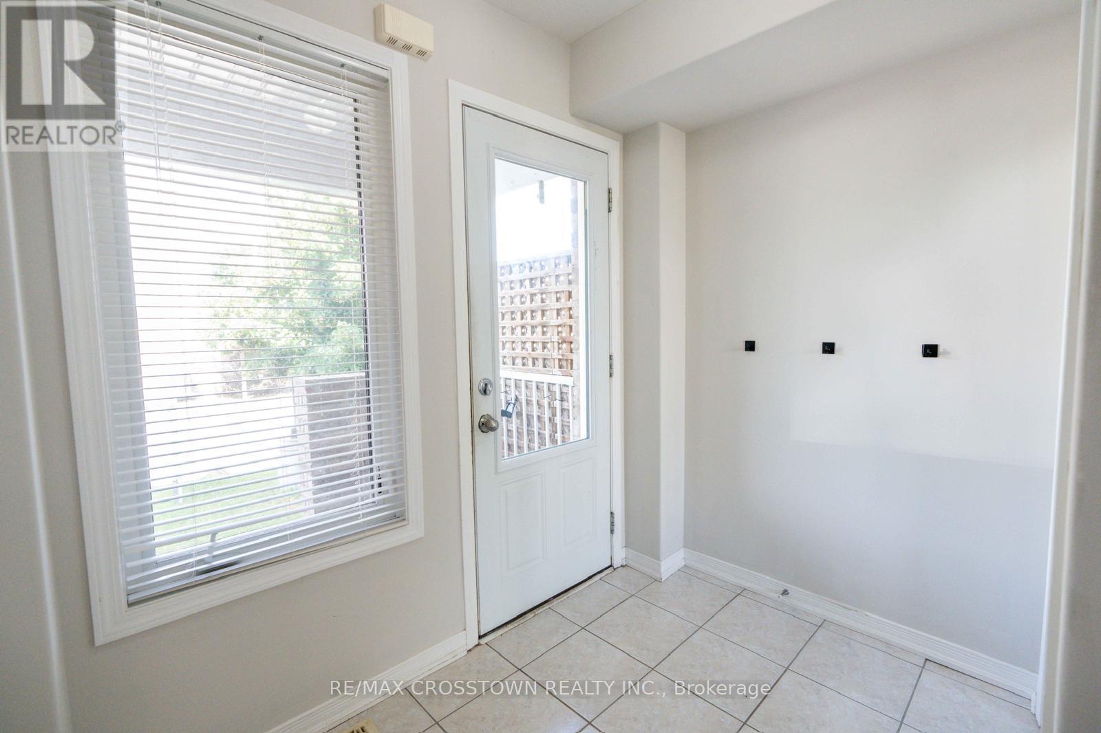 39 - 75 Prince William Way, Barrie, Ontario  L4N 0Y9 - Photo 4 - S12614884