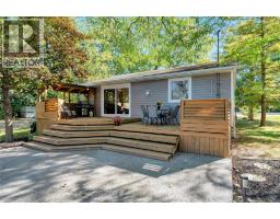 255 EDWARD ROAD, Lakeshore, Ontario
