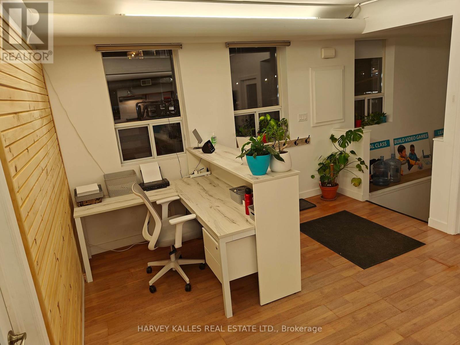 B - 406 Pacific Avenue, Toronto, Ontario  M6P 2R1 - Photo 5 - W12614872