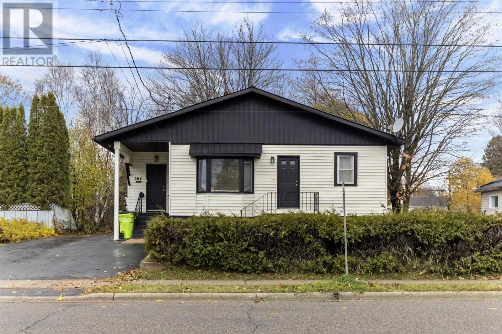 364 Chambers Ave, Sault Ste. Marie, Ontario P6A 4W5 - Photo 38 - SM253212