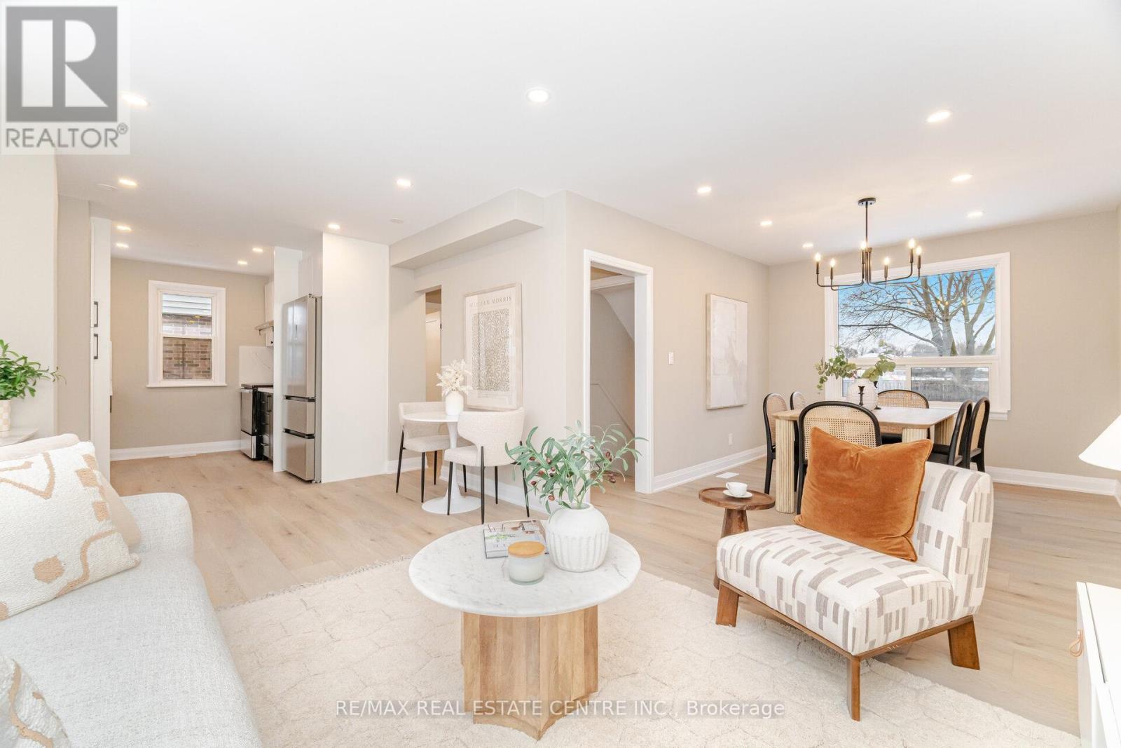 635 Queensdale Avenue E, Hamilton, Ontario  L8V 1L8 - Photo 22 - X12614860