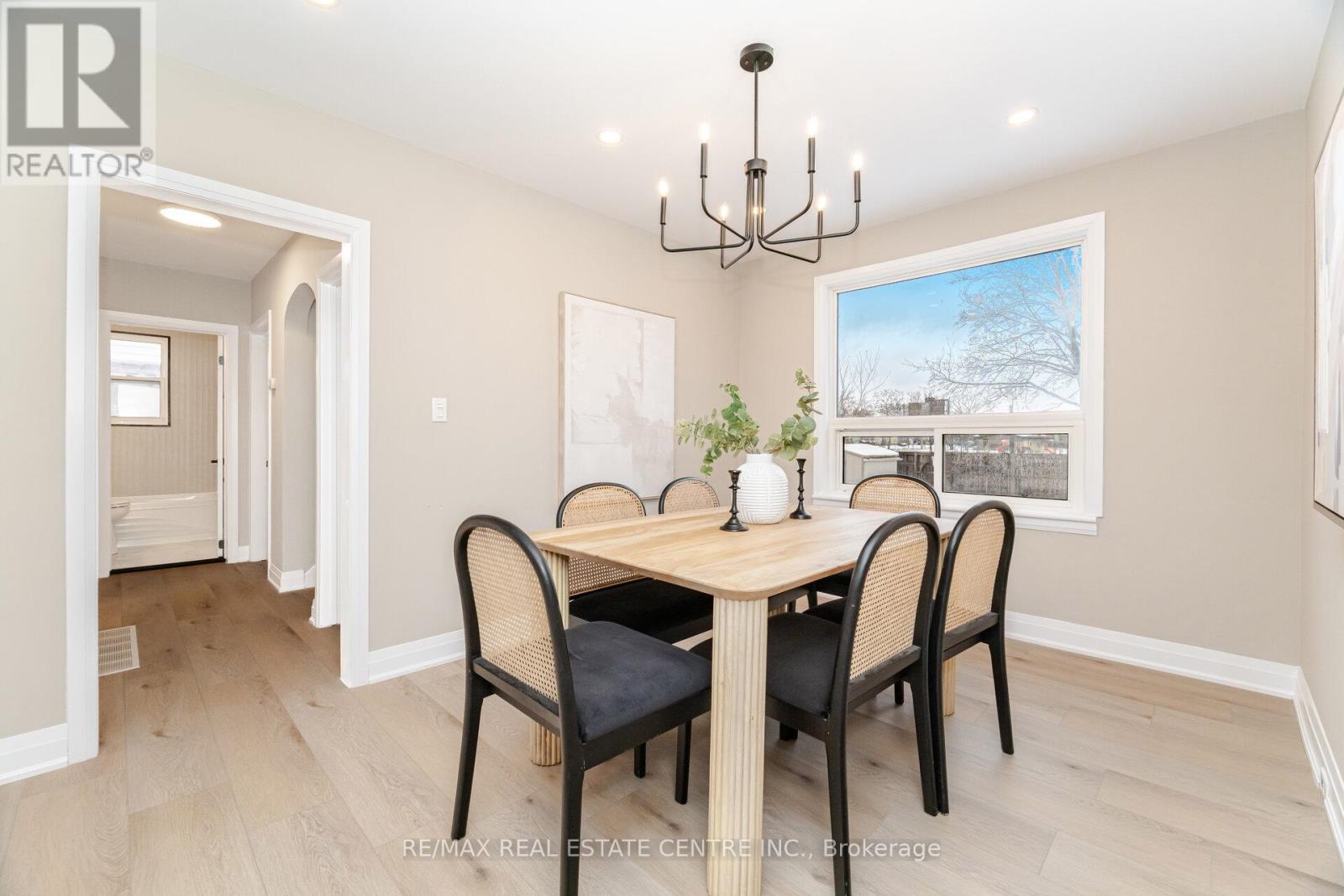 635 Queensdale Avenue E, Hamilton, Ontario  L8V 1L8 - Photo 25 - X12614860